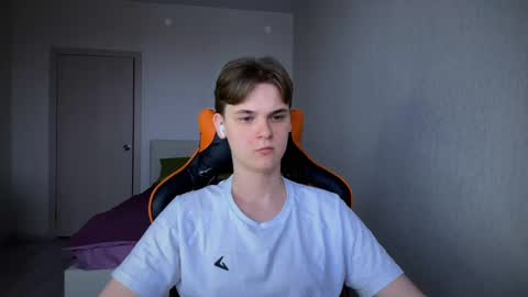 Snapshot of lucas_dany chatting on 03.03.25 Lucas Gill online show from 03.03.25