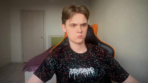 Snapshot of lucas_dany chatting on 03.08.25 Lucas Gill online show from 03.08.25