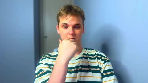 Snapshot of lucas_dany chatting on 10.19.25 Lucas Gill online show from 10.19.25