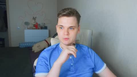 Snapshot of lucas_dany chatting on 11.29.25 Lucas Gill online show from 11.29.25