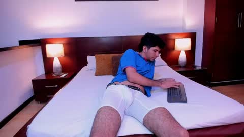 Snapshot of lucas_dream chatting on 06.25.26 lucas_dream online show from 06.25.26