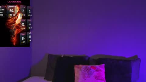   online show from 02.11.25