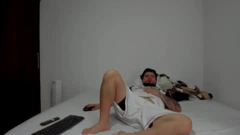 lucas_estrada1 online show from 04.12.26