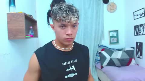 Lucas Luxx online show from 10.08.25