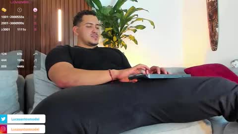 LUCA SANTOS online show from 10.25.25