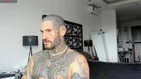 Snapshot of lucasexclusive chatting on 12.27.24 lucasexclusive online show from 12.27.24