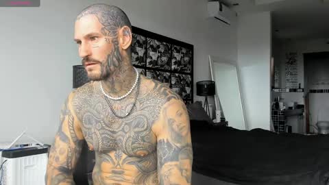 Snapshot of lucasexclusive chatting on 12.29.24 lucasexclusive online show from 12.29.24