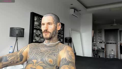 Snapshot of lucasexclusive chatting on 12.31.24 lucasexclusive online show from 12.31.24