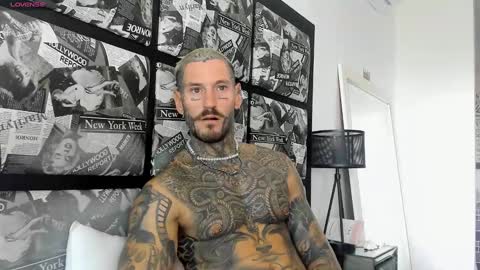 Snapshot of lucasexclusive chatting on 02.03.25 lucasexclusive online show from 02.03.25