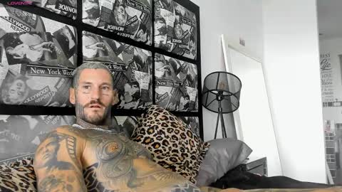 Snapshot of lucasexclusive chatting on 02.10.25 lucasexclusive online show from 02.10.25