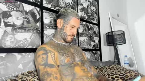 Snapshot of lucasexclusive chatting on 02.24.25 lucasexclusive online show from 02.24.25