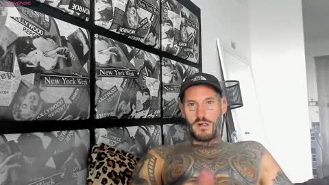 Snapshot of lucasexclusive chatting on 03.03.25 lucasexclusive online show from 03.03.25
