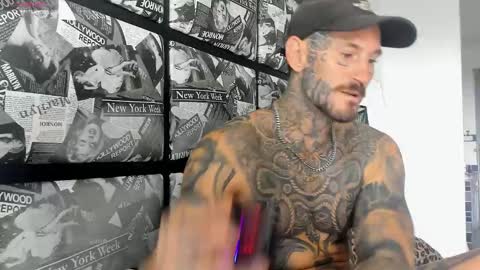 Snapshot of lucasexclusive chatting on 03.09.25 lucasexclusive online show from 03.09.25