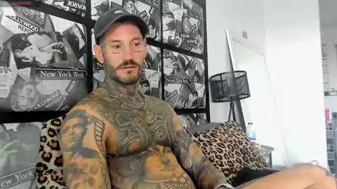 Snapshot of lucasexclusive chatting on 03.12.25 lucasexclusive online show from 03.12.25