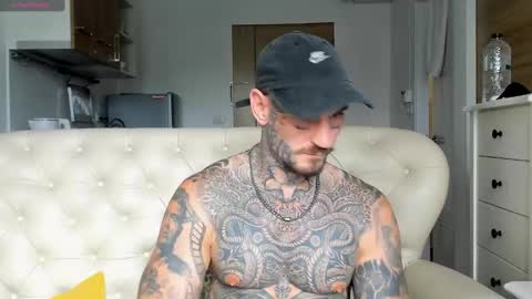 Snapshot of lucasexclusive chatting on 09.15.25 lucasexclusive online show from 09.15.25