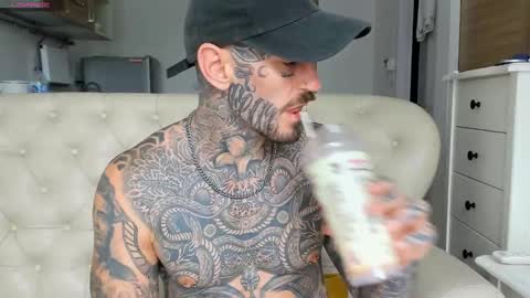Snapshot of lucasexclusive chatting on 09.18.25 lucasexclusive online show from 09.18.25