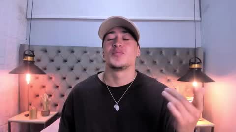 luccagrey online show from 11.07.25