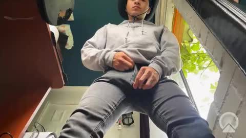 Felipe online show from 10.27.25