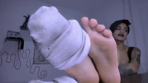 Snapshot of luci_fer_devil_1 chatting on 12.16.24 Veronica Rati online show from 12.16.24