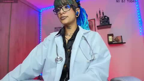 Snapshot of luci_fer_devil_1 chatting on 10.03.25 Veronica Rati online show from 10.03.25