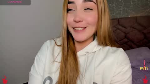 lucia star  online show from 12.10.24