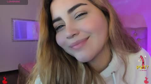 lucia star  online show from 02.12.25