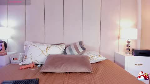 Lisseth  online show from 12.21.24