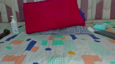 instagram luciana417  online show from 01.14.25