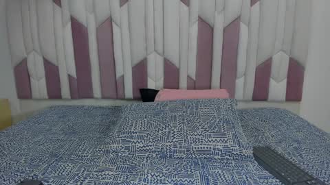 instagram luciana417  online show from 01.15.25