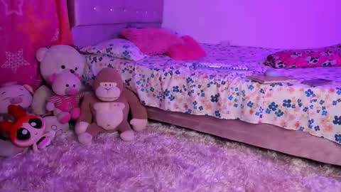    online show from 11.10.25