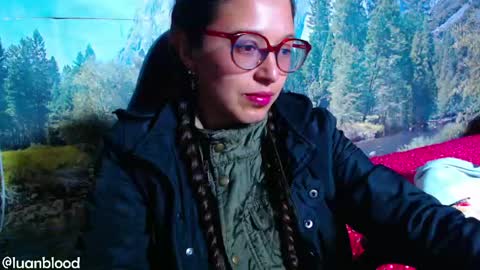 Snapshot of lucianahalen chatting on 06.03.26 Lucy online show from 06.03.26