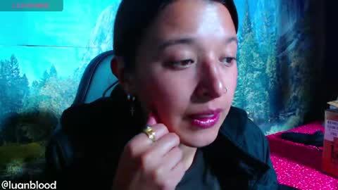 Snapshot of lucianahalen chatting on 06.07.26 Lucy online show from 06.07.26