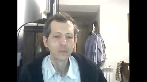 Snapshot of lucianoaxel chatting on 12.10.24 Luciano online show from 12.10.24