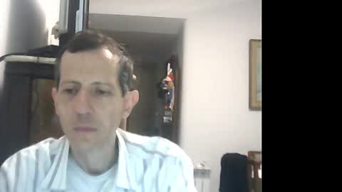 Snapshot of lucianoaxel chatting on 12.22.24 Luciano online show from 12.22.24