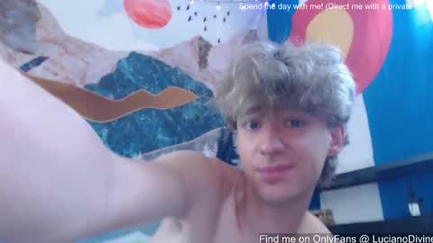 Snapshot of lucianodivine chatting on 03.16.26 Luciano Divine online show from 03.16.26