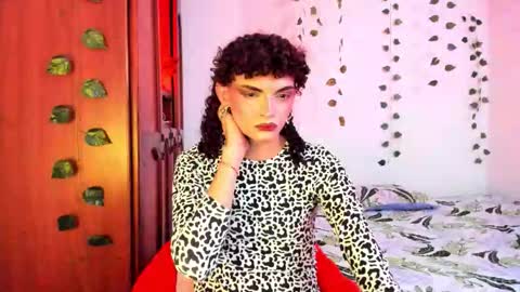 Snapshot of lucianromeo17 chatting on 10.08.25 Lucy or Lucian 3 Come to my social Links3 online show from 10.08.25