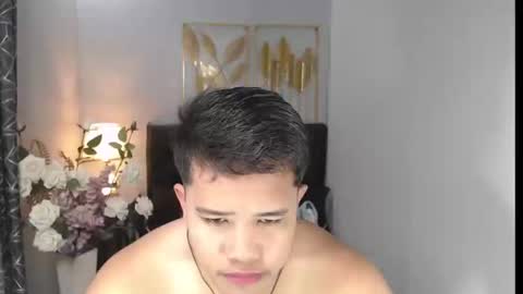 Luciferhotcum online show from 02.07.25