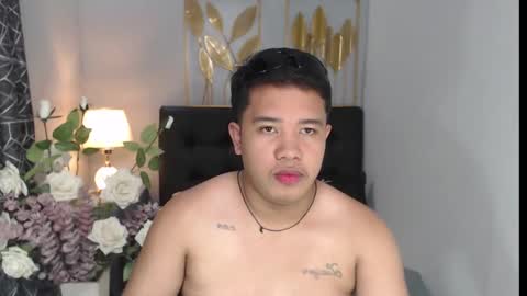 Luciferhotcum online show from 02.10.25