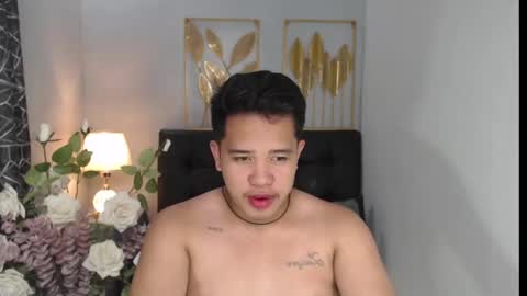 Luciferhotcum online show from 02.11.25