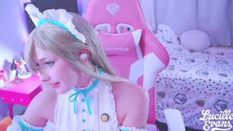 Lucy UwU online show from 04.05.26