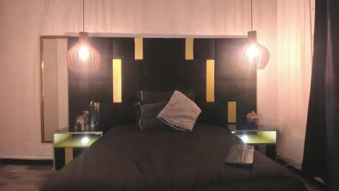 Snapshot of lucio__fox chatting on 01.10.26 Lucio online show from 01.10.26