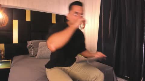 Snapshot of lucio__fox chatting on 01.16.26 Lucio online show from 01.16.26