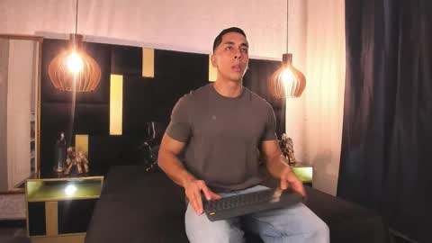 Snapshot of lucio__fox chatting on 02.06.26 Lucio online show from 02.06.26