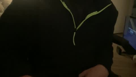 Snapshot of luckboy698 chatting on 12.02.24 luckboy698 online show from 12.02.24