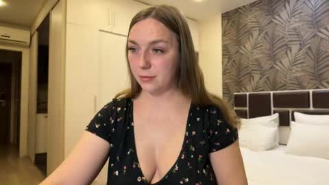 lucky_foryou_baby online show from 03.20.26