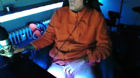        call me  Stefan online show from 02.07.26