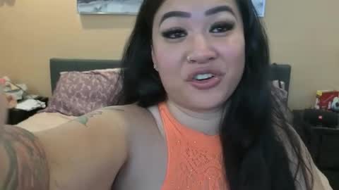 Snapshot of luckylee1992 chatting on 02.24.26 luckylee1992 online show from 02.24.26