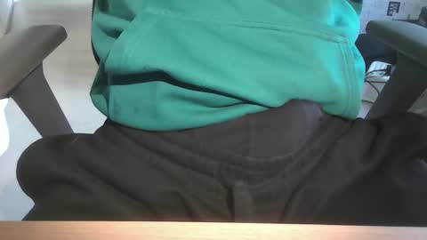 Snapshot of luckyluuk69 chatting on 01.13.25 Luuk online show from 01.13.25