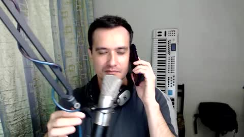 Snapshot of luckyman10000000 chatting on 10.15.25 luckyman10000000 online show from 10.15.25