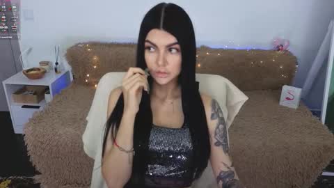 Monika online show from 09.12.25